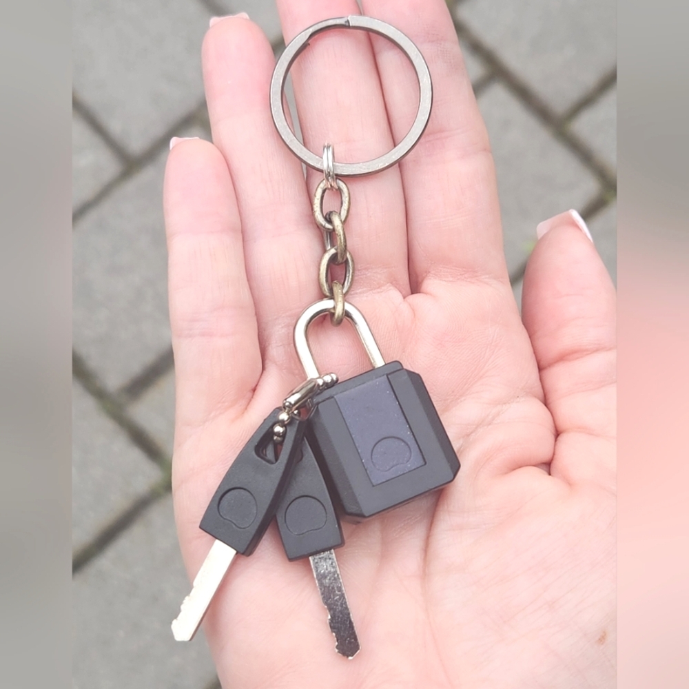 Restoration Hardware Black Padlock Keychain